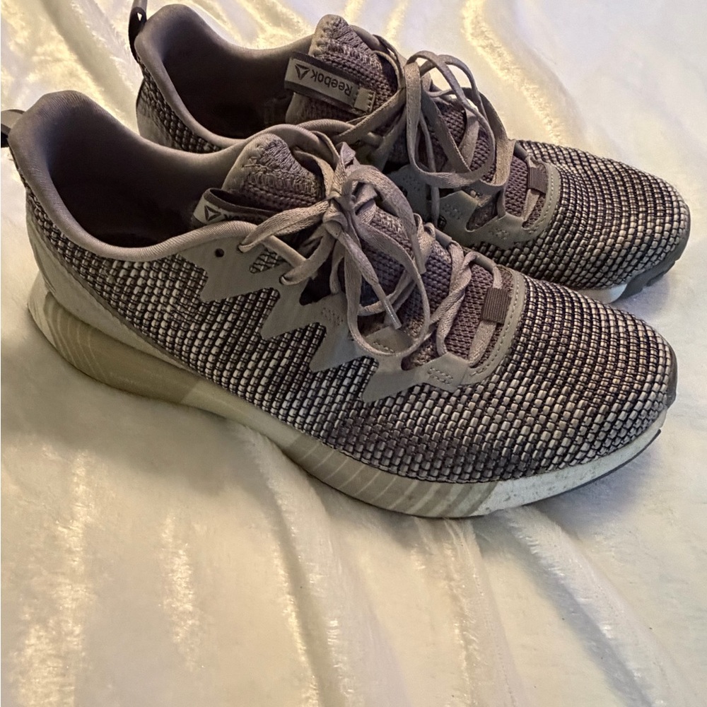 Reebok Charcoal and White Training Shoes - Picture 6 of 12